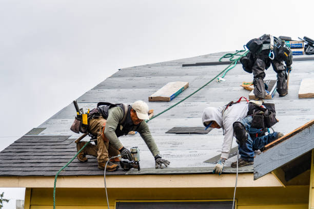 Professional Gutter Installation technician working in Broadbent, OR